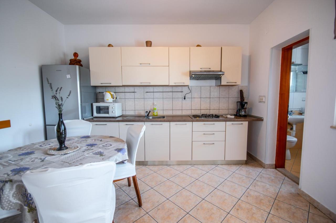 Apartment Franic โปดสตรานา ภายนอก รูปภาพ